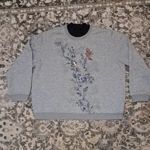 Vintage Northern Reflections Gray Sweater with Blue and Red Embroidery. 80's Mom